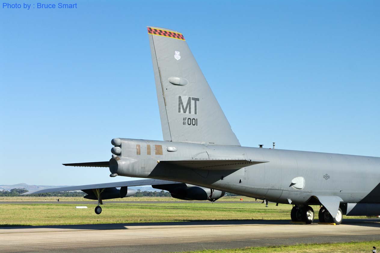 AS11-0010