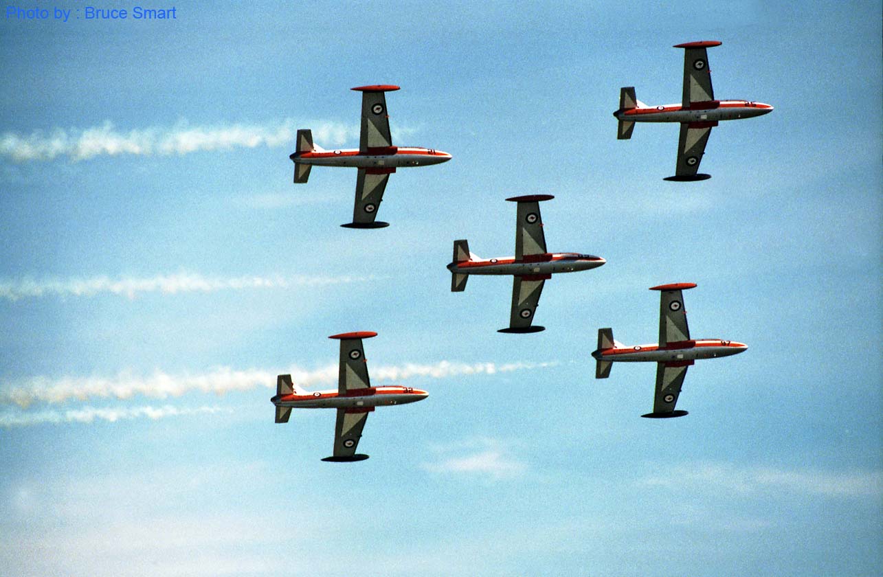 AS88-107 - Macchi-Roulettes