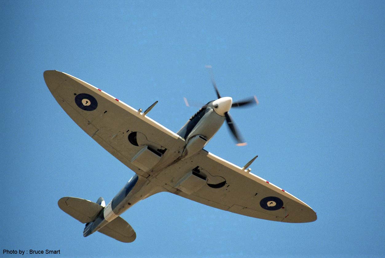 SR94-062 - Col Pay, Spitfire