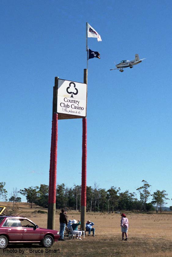 SR94-121 - Stan Tilley, Victa Airtourer