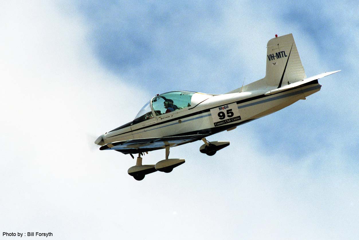 SR94-BF-740 - Stan Tilley, Victa Airtourer