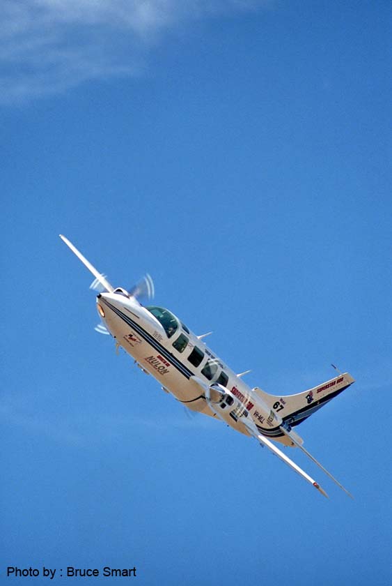 SR94-185 - Rodney Hall, Piper Aerostar