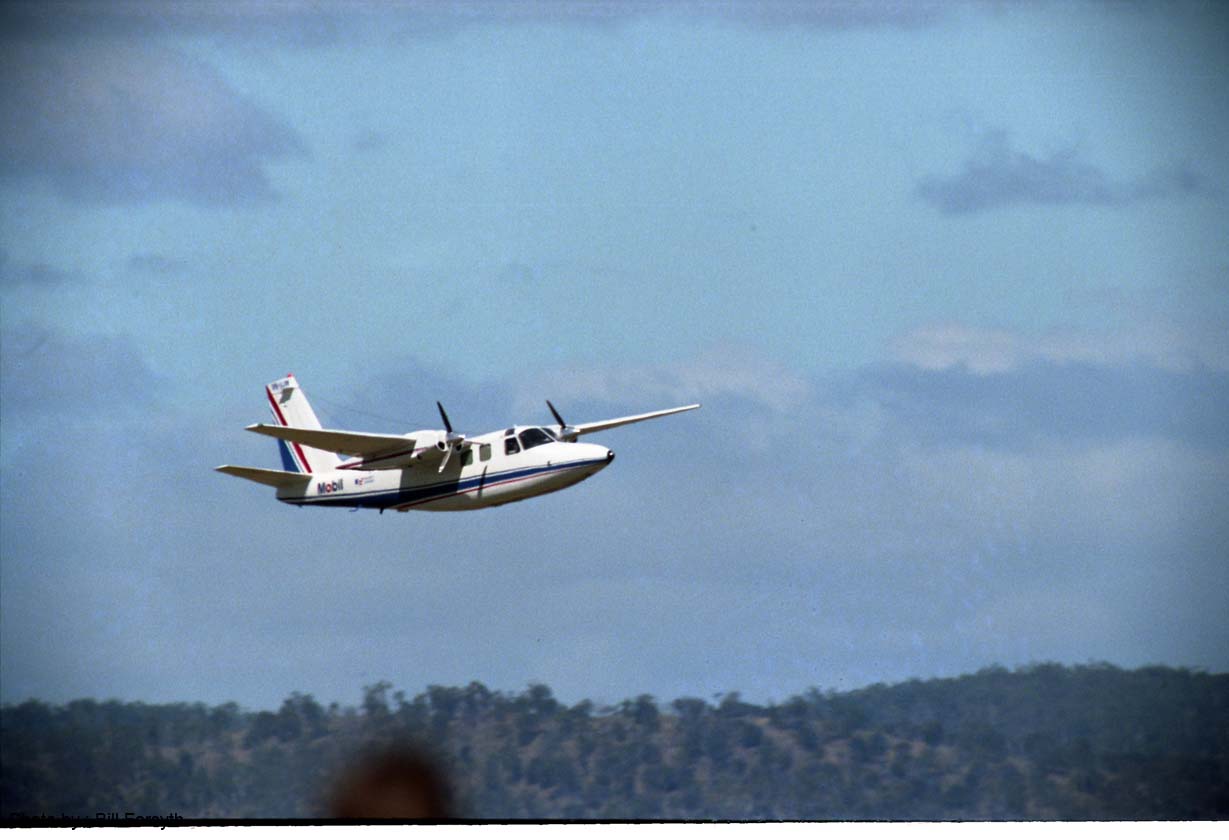 SR94-BF-216 - Bob Hoover, Aero Commander