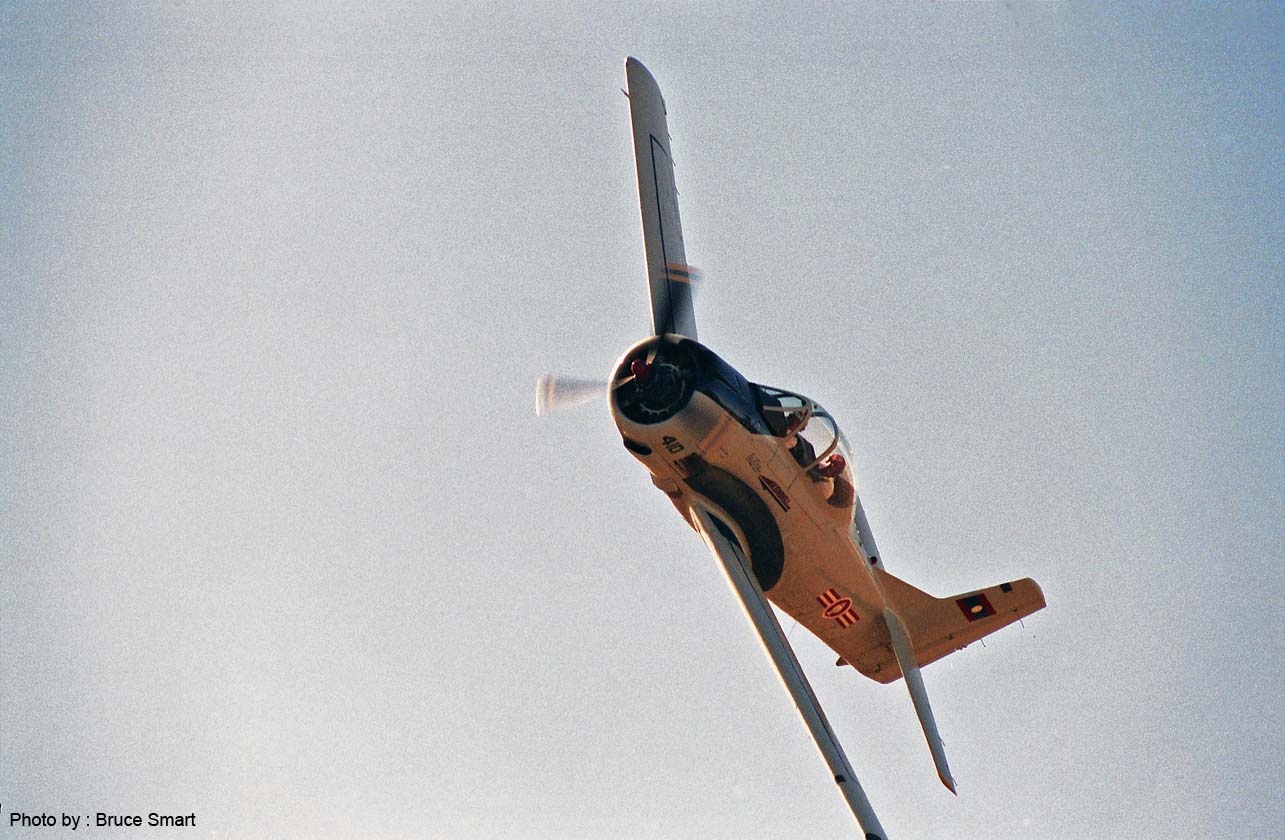 SR94-083 - Don Kendell or Guy Bourke, NA T28 Trojan