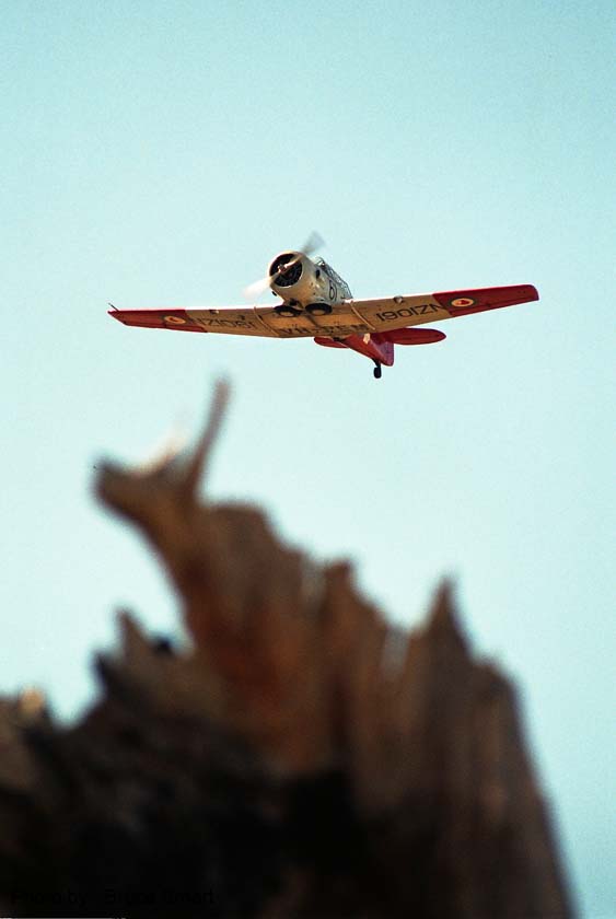 SR94-146 - David Salter, NA AT6 Harvard