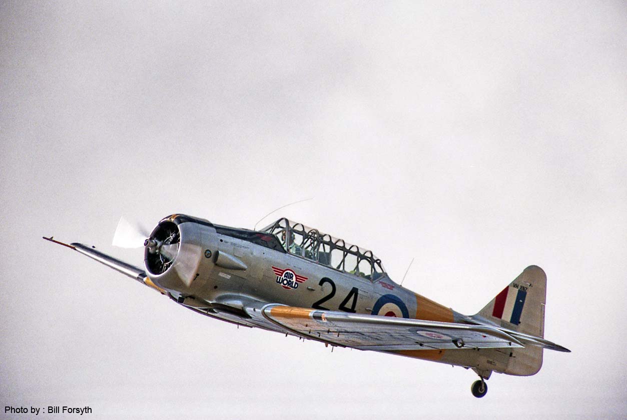 SR94-BF-624 - Doug Hamilton, NA AT6 Harvard