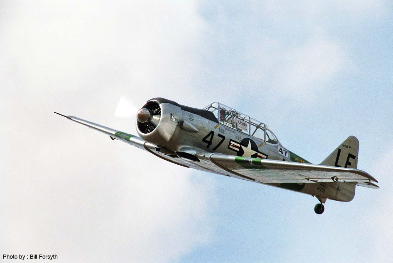 SR94-BF-631 - Mike Falls, NA AT6 Harvard