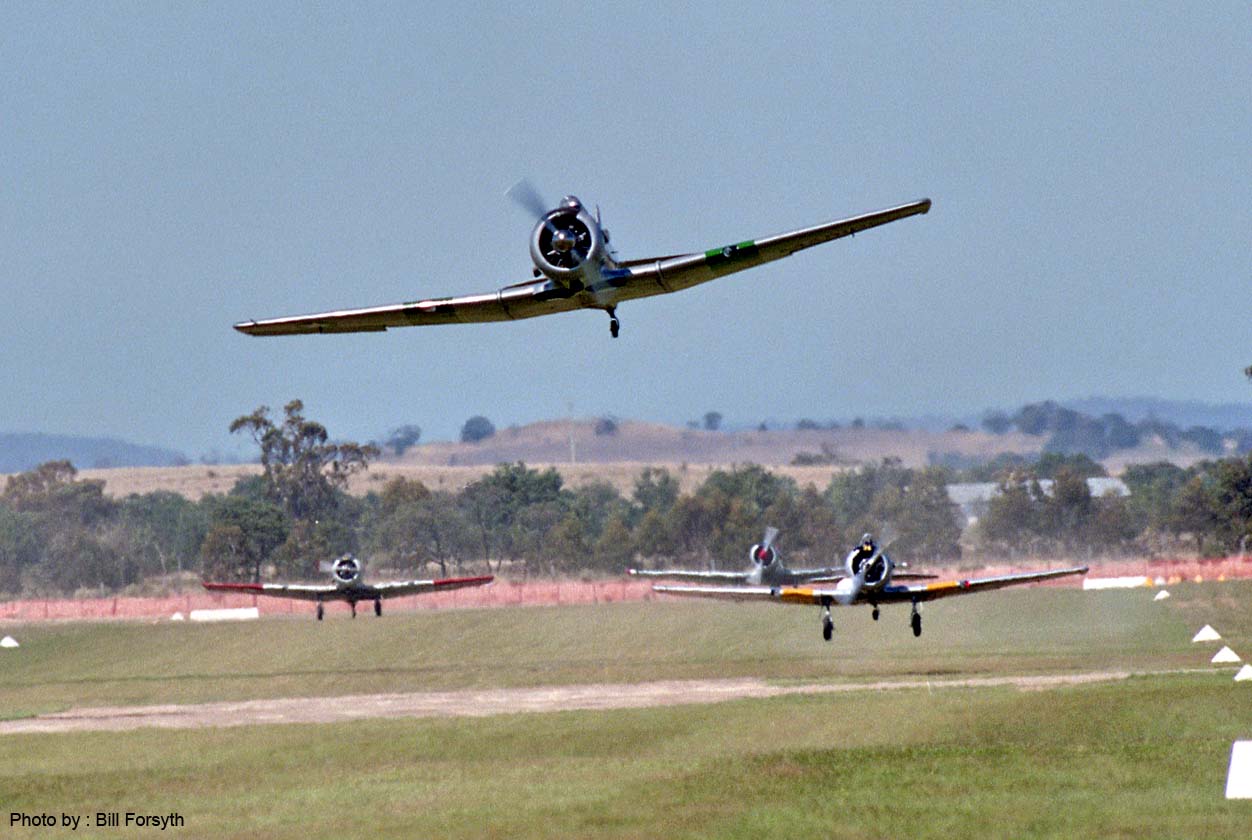 SR94-BF-767 - Mike Falls, NA AT6 Harvard